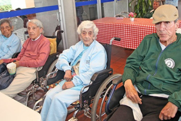 Fotos | Argemiro Idárraga |LA PATRIA Susana Ardila, Ofelia Girado, Magola Montes y Ariel Jiménez.