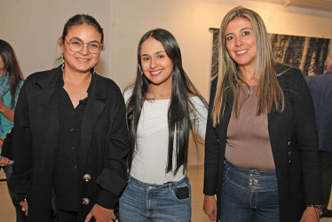 Eloisa Castillo, Mariana Cortés y Sandra Milena Valencia.