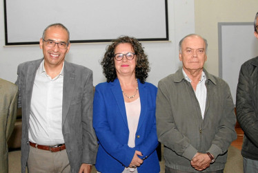 Francisco González Sánchez, Alexánder Betancur Mendieta, conferencista; Alba Lucía Hurtado, Albeiro Valencia Llano y Luis Fernando Sánchez.