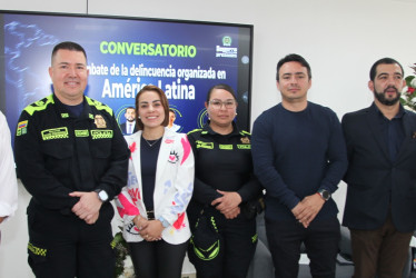Michel Krast, coronel Dave Anderson Figueroa, Paula Andrda Tobón, Mayor Karol Yaya, Julián András García, Luis Andrés Vélez y Mayor Deiby Molina