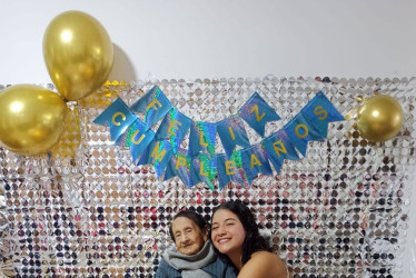 Foto | Henry Alberto Giraldo | LA PATRIA  Con la serenidad que dan los años bien vividos y la sonrisa que siempre la ha acompañado, doña Margarita Henao celebró sus 96 años de vida.