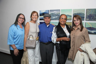 Martha Luz Noreña, Gloria Villamil, Guillermo Botero, Sara María Tinoco y Claudia Aguirre.