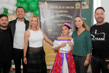 Álvaro García, Luis Miguel Hernández, Natalia Castellanos, Valeria Gómez , Ximena Mejía y Mauricio Giraldo.