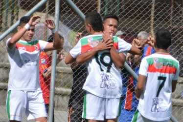 El debutante en el torneo, Manizales Fútbol Club, se coló entre los grandes y se clasificó segundo a la fase de cuadrangulares.