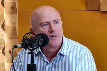 Martín Emilio Ramírez Cardona es licenciado en Educación Física, especializado en Gerencia Social y en Alta Gerencia.