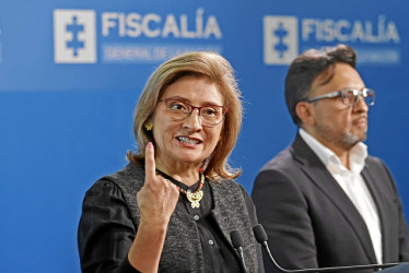 La vicefiscal general, Martha Mancera, dijo en una conferencia de prensa que la primera fuente informó del plan de atentar contra el fiscal, Francisco Barbosa, el pasado 11 de julio, la segunda lo hizo 13 días después y la tercera, que fue el Ejército, el 4 de agosto.