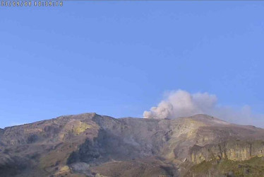 Imagen captada este viernes en el volcán Nevado del Ruiz.