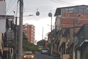 El sistema de cable aéreo se detuvo a eso de las 5:00 p.m. debido a la tormenta eléctrica en Manizales. 