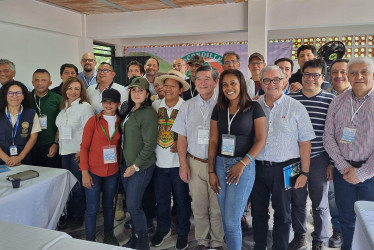 Este sábado se dio la reunión entre delegaciones de paz del Gobierno nacional y el Estado Mayor Central de las Farc en Suárez (Cauca).