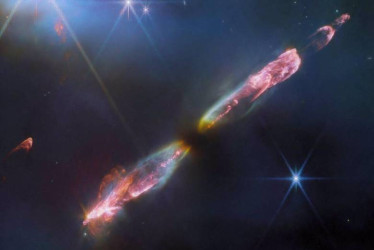 La imagen muestra a Herbig-Haro 211 (HH 211), localizado a unos 1.000 años luz de la Tierra, en la constelación de Perseo