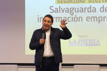 Mauricio Lizcano Arango, ministro de las Tecnologías de la Información y de las Comunicaciones (TIC) de Colombia, estuvo este jueves en Manizales liderando el foro 'Descubre cómo prevenir un hackeo en tu empresa'.