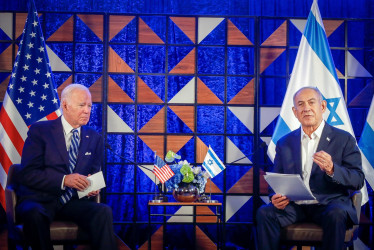 El presidente estadounidense Joe Biden y el primer ministro israelí Benjamin Netanyahu durante una conferencia de prensa conjunta en Tel Aviv, Israel, este miércoles. 