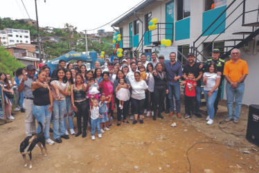 10 mujeres víctimas del conflicto armado construyeron sus hogares en Belalcázar (Caldas)