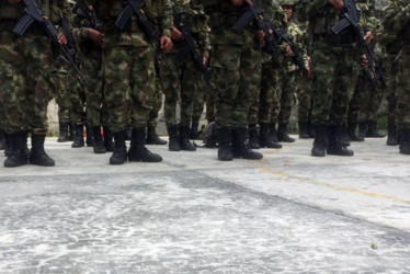 A prisión 10 militares colombianos acusados de torturar y asesinar a un campesino