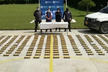 En octubre del 2021 detuvieron a dos caldenses, Jairo y Manuela, de Marmato y Supía, quienes iban en una camioneta con 240 kilos de cocaína. Fue entre Aguadas y Sonsón. 
