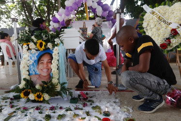 El sepelio de la pequeña Michelle Dayana González, de 14 años, se realizó en la tarde de ayer en el parque Memorial La Ermita de Yumbo (Valle). 