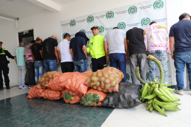 Estos sujetos conformaban la banda dedicada al hurto y comercialización de víveres.