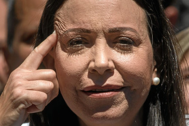 Foto | EFE | LA PATRIA María Corina Machado reafirma que competirá en las presidenciales pese a su inhabilitación.