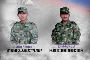 Ellos son los dos soldados asesinados este lunes en el Cauca.