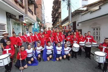 La banda músico marcial adscrita a la Institución Normal San José de Pácora, en el Concurso Nacional de Bandas en Girardota (Antioquia).