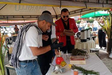 Baristas crearon bebidas a base de café en el parque de Chinchiná.