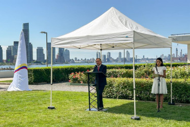 El presidente de Colombia, Gustavo Petro, habla en un acto de la ONU para presentar un monumento a la paz en Colombia, este jueves en Nueva York. 
