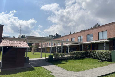 En pruebas de calidad y en certificaciones sobresalen algunos colegios de Caldas, entre ellos el Granadino con sede en Villamaría.
