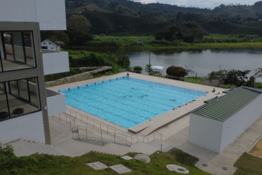 Panorámica que ofrece el Centro Internacional de Aguas Abiertas de Chinchiná, construido para los Juegos Nacionales. El escenario se presenta como la oportunidad para la región.