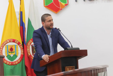 Juan Felipe Álvarez, secretario general de Manizales, durante la instalación del segundo periodo de sesiones extras.