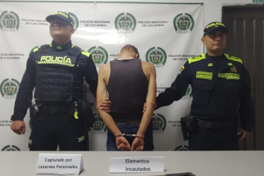 El joven le provocó una herida en la cabeza al adulto mayor.