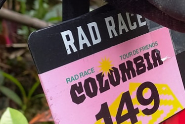 El número que identificaba al deportista alemán. Foto cortesía Super Radio TV. 