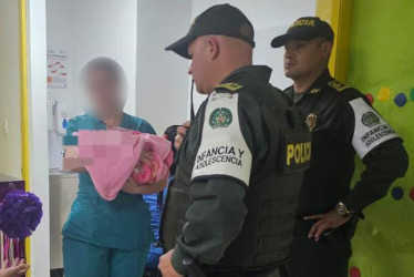 Los padres pretendían llevarse a la bebé sin alta médica y la sacaron dentro de una maleta en Manizales.