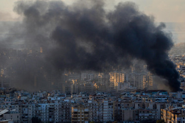 Vista del distrito de Dahieh, al sur de Beirut, tras un ataque aéreo israelí este martes. 