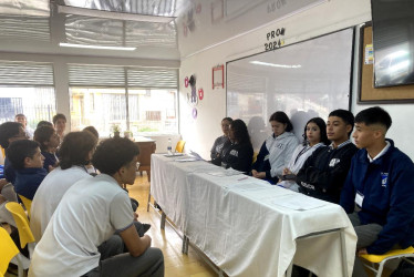 170 estudiantes del Instituto Chipre de Manizales, reunidos en el II Foro de de Jóvenes Constructores del Cambio. 