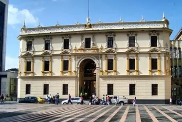 Palacio Amarillo Gobernación de Caldas