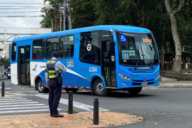 Agente de tránsito en Manizales