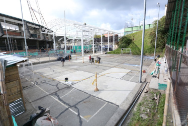 Tour por las mejoras en curso: la Alcaldía de Jorge Eduardo Rojas destina $1.625 millones para remodelar dos canchas de la Unidad Deportiva Palogrande y construir un espacio de voleiplaya.