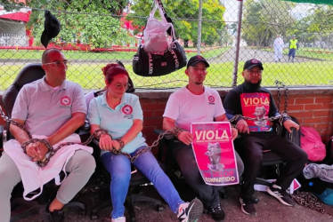 Trabajadores de La Rosa, filial de la Multinacional Nestlé protestan en la fábrica de Dosquebradas para no perder los derechos 