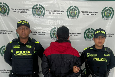 El presunto jíbaro expendía la sustancia estupefaciente cuando lo sorprendió la Policía.