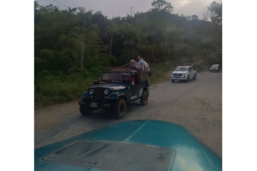 Marta Suarez, líder del corregimiento de Arauca (Palestina) en sus redes sociales agradeció el transporte escolar a tiempo.