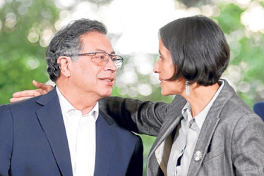 Gustavo Petro y su ruptura con los petristas pura sangre como Susana Muhamad, ministra de Ambiente.