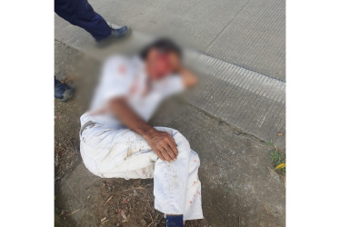 El accidente ocurrió en la vía entre Anserma y la vereda San Pedro. Un adulto mayor resultó lesionado.