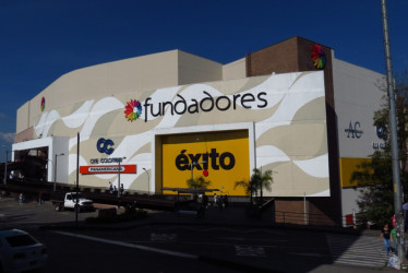 Centro Comercial Fundadores 