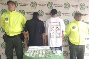 Según la Policía de Caldas, los dos capturados trabajaban para la Línea en el barrio Las Ferias, de La Dorada.