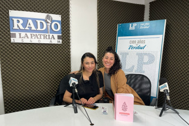 Juliana Toro Arias y Ana Bolena Meléndez, fundadoras de Revolución Roja. 