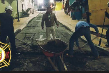 El hundimiento ocurrió en el sector de Calle Muerta, en Palestina.