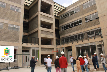 Foto I Facebook Alcaldía I LA PATRIA  La sede para la Normal de Riosucio está cerca de quedar lista. La historia de esta construcción incluye demolición, implosión, construcción, otra vez demolición y de nuevo construcción. 