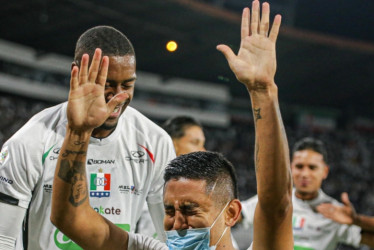 Jerson Malagón y su emotiva celebración del domingo pasado en el Palogrande. Es hoy una de las figuras del Once Caldas.