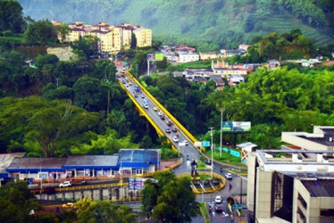 “Quiero enviar un mensaje claro a la ciudadanía: el puente La Florida no se va a caer", dijo el alcalde de Armenia, James Padilla.
