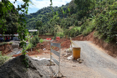 Las obras de la vía Cachipay-Balboa tienen un valor  aproximado de  $8.600 millones.